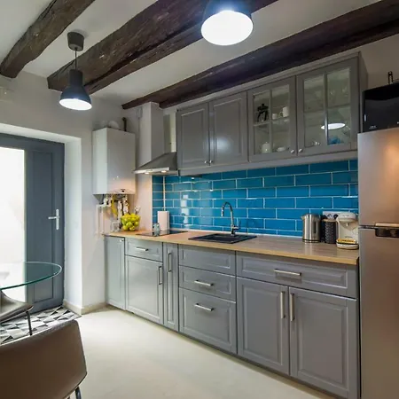 Uptown Apartamento *