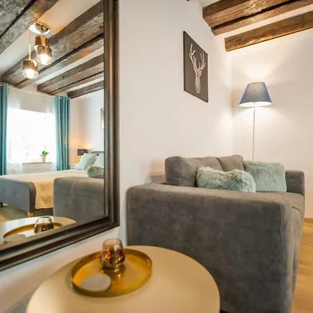 Uptown Apartamento *